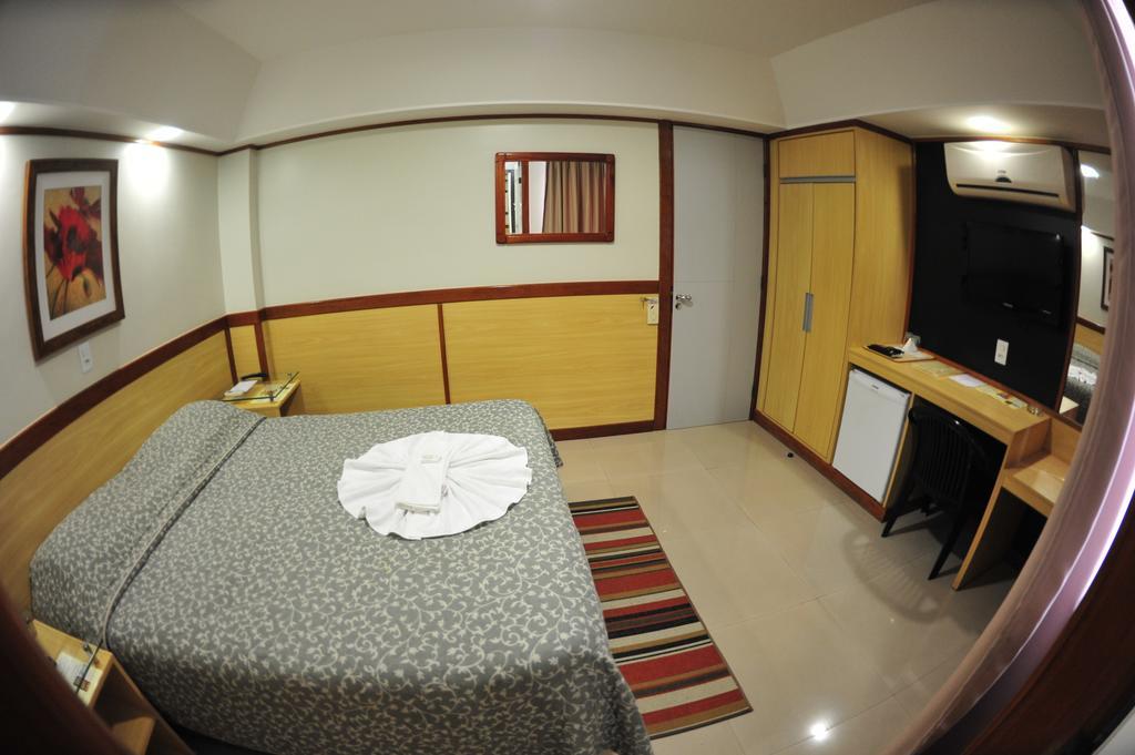 Hotel Premium Plaza Muriaé Exterior foto